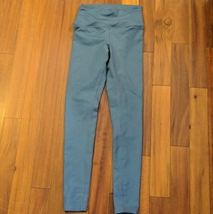 ALO - High Waisted Leggings